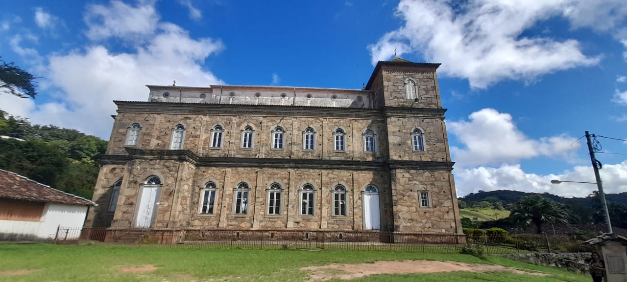 Igreja de São José das Três Ilhas, vista lateral